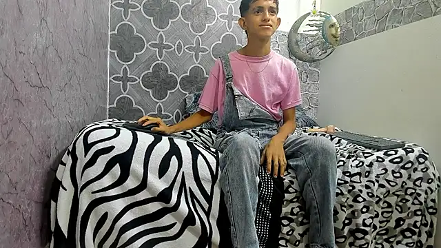 axel strongx18 online show from 02-05-26, 02:22