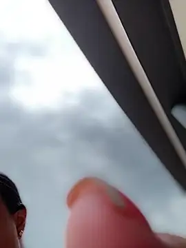 LinaaV online show from 02-06-26, 10:24