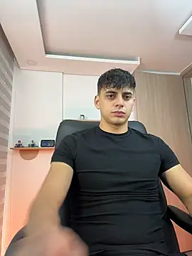 Snapshot of Markpotier_ chatting on 02-12-26, 06:36 Markpotier online show from 02-12-26, 06:36