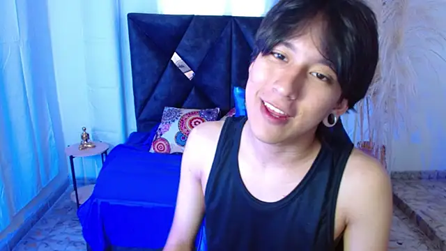 Snapshot of nikoo_18 chatting on 03-24-26, 02:22 nikoo 18 online show from 03-24-26, 02:22