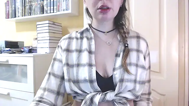 Tasiya online show from 02-18-26, 10:11