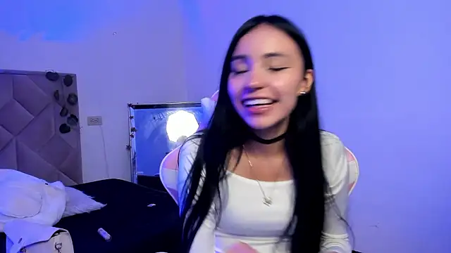 Chloe Miller 2 online show from 03-15-26, 10:27