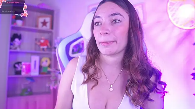 issa monterrey  online show from 02-17-26, 01:07