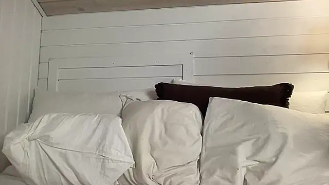 NoahhSkye online show from 02-09-26, 09:19