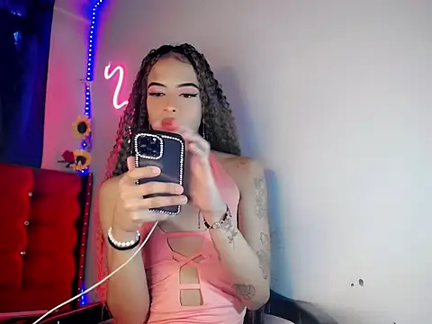 DahliaGill online show from 06-16-26, 03:14