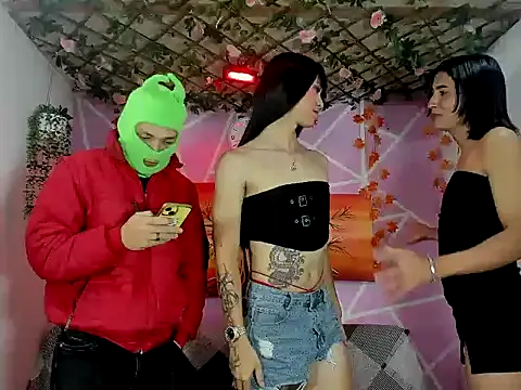 Snapshot of Dapnhe_hot2006 chatting on 03-17-26, 11:19 Dapnhe hot2006 online show from 03-17-26, 11:19