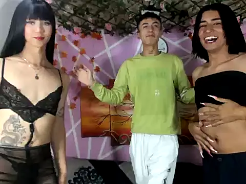 Snapshot of Dapnhe_hot2006 chatting on 03-23-26, 10:47 Dapnhe hot2006 online show from 03-23-26, 10:47