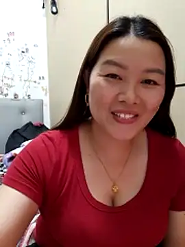 Jennie dogy online show from 05-04-26, 03:08