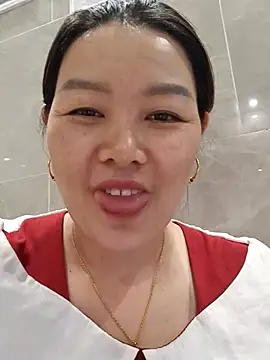 Snapshot of Jennie_dogy chatting on 07-07-26, 10:30 Jennie dogy online show from 07-07-26, 10:30