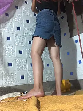 Snapshot of Cheng_baby chatting on 05-17-26, 11:01 Cheng baby online show from 05-17-26, 11:01