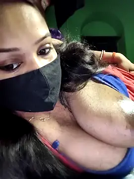 Snapshot of V-Hot-Suity chatting on 03-10-26, 11:54 V-Hot-Suity online show from 03-10-26, 11:54