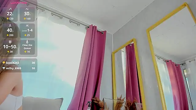 MeganKroft  online show from 02-19-26, 06:31