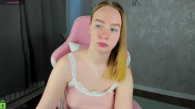 DaraLex  online show from 03-13-26, 09:27