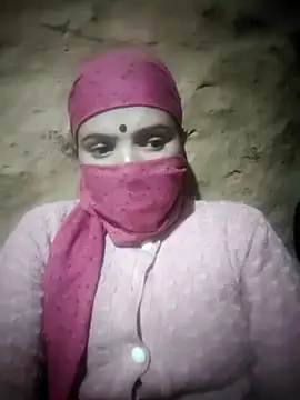 Hotty Priyaji online show from 02-07-26, 04:33