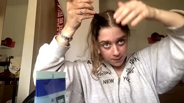 YelenaMohrman online show from 02-13-26, 02:46