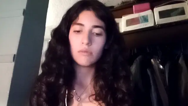 EldoraSchleker online show from 02-06-26, 12:37