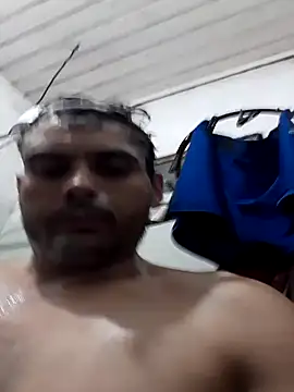 Snapshot of henriquefc2712 chatting on 03-19-26, 10:36 henriquefc2712 online show from 03-19-26, 10:36