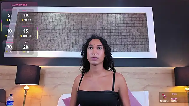 Chloee  Adams online show from 05-25-26, 08:48