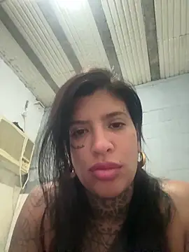 blueluna26 online show from 02-09-26, 05:33