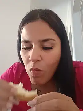 isapacheco69 online show from 06-18-26, 12:09
