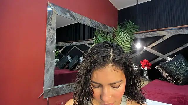 CharlotteMein online show from 03-31-26, 11:54