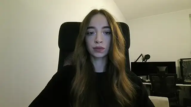 lumiangelx online show from 02-12-26, 06:41