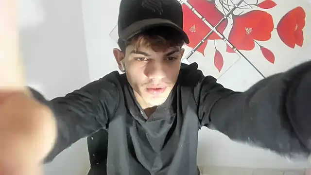 Jesshot bigcock20cm online show from 04-02-26, 02:15