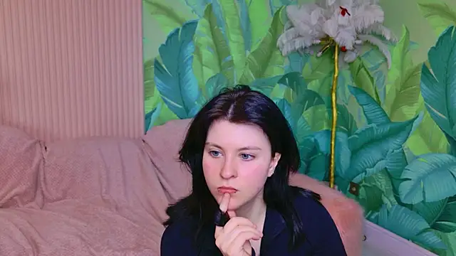 Milana Bold online show from 02-15-26, 08:38