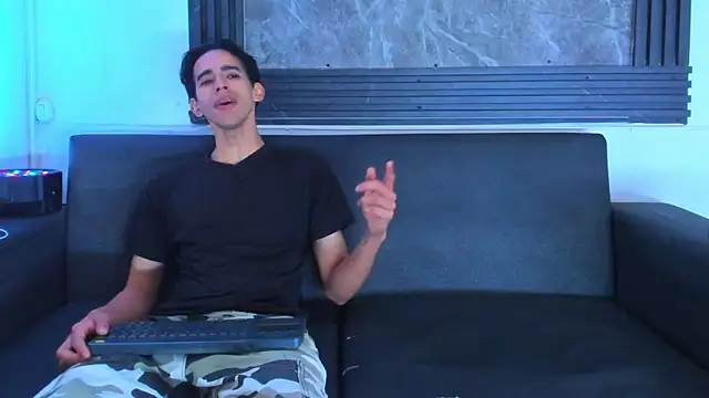 Wonka 1 online show from 02-15-26, 04:20