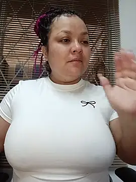 SweettSin online show from 05-04-26, 08:16