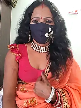 Hotty pooja 07 online show from 02-10-26, 06:17