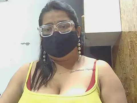 GangbangCouple online show from 06-18-26, 04:55