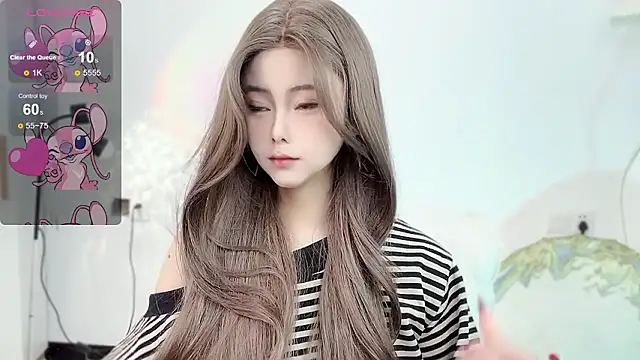 Snapshot of Memeli0 chatting on 03-04-26, 03:56 Memeli0 online show from 03-04-26, 03:56