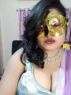 Snapshot of Lovely-Lina7 chatting on 07-03-26, 06:03 Lovely-Lina7 online show from 07-03-26, 06:03