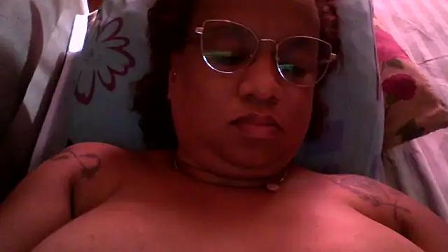 Mineirasafada2026 online show from 03-23-26, 06:56