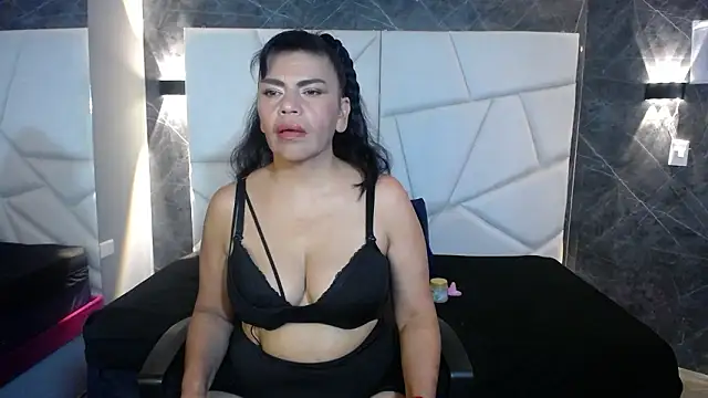 Snapshot of jennifer_0717 chatting on 03-15-26, 11:55 jennifer 0717 online show from 03-15-26, 11:55