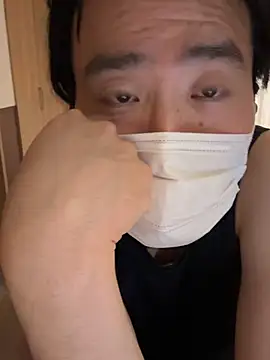 shizuku-kun211 online show from 04-05-26, 06:38