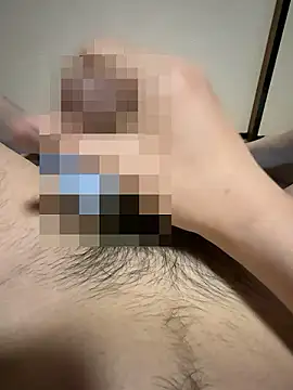 shizuku-kun211 online show from 04-06-26, 09:49