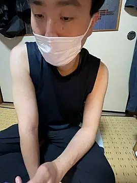 shizuku-kun211 online show from 05-09-26, 11:37