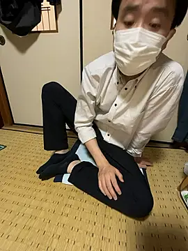 shizuku-kun211 online show from 05-13-26, 02:42