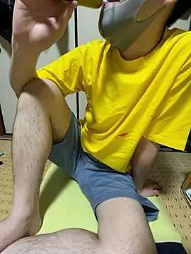 shizuku-kun211 online show from 05-22-26, 04:30