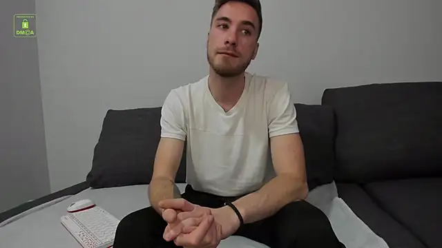 Harvey Wiliams online show from 03-15-26, 06:30