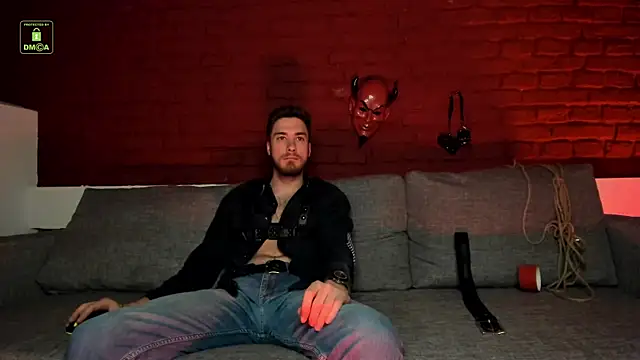 Harvey Wiliams online show from 03-24-26, 06:29