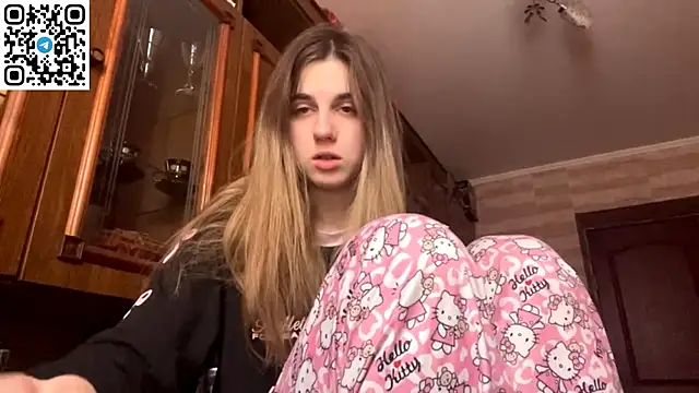 Snapshot of LovelySilk_63 chatting on 02-26-26, 08:46 LovelySilk 63 online show from 02-26-26, 08:46