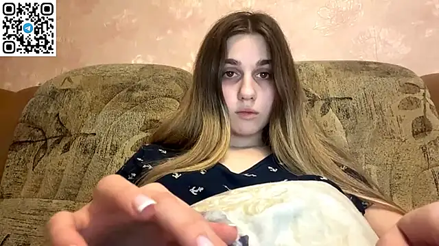 Snapshot of LovelySilk_63 chatting on 03-13-26, 08:48 LovelySilk 63 online show from 03-13-26, 08:48