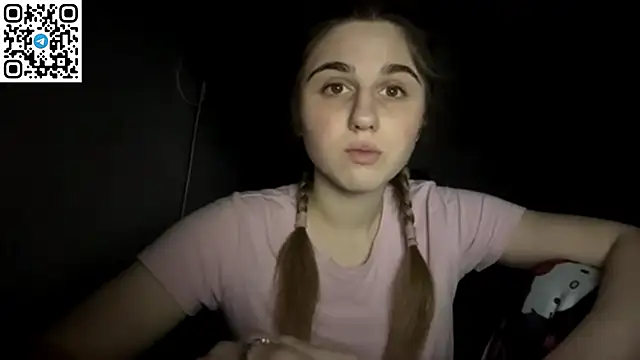 Snapshot of LovelySilk_63 chatting on 03-14-26, 08:25 LovelySilk 63 online show from 03-14-26, 08:25