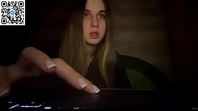 Snapshot of LovelySilk_63 chatting on 03-25-26, 09:10 LovelySilk 63 online show from 03-25-26, 09:10