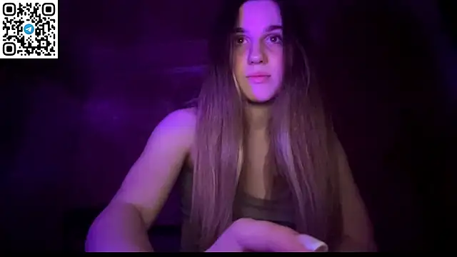 Snapshot of LovelySilk_63 chatting on 04-02-26, 06:38 LovelySilk 63 online show from 04-02-26, 06:38