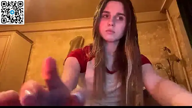 Snapshot of LovelySilk_63 chatting on 04-03-26, 06:28 LovelySilk 63 online show from 04-03-26, 06:28