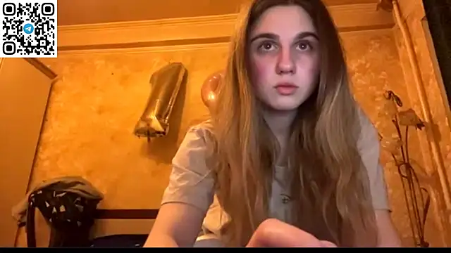 Snapshot of LovelySilk_63 chatting on 04-04-26, 06:38 LovelySilk 63 online show from 04-04-26, 06:38